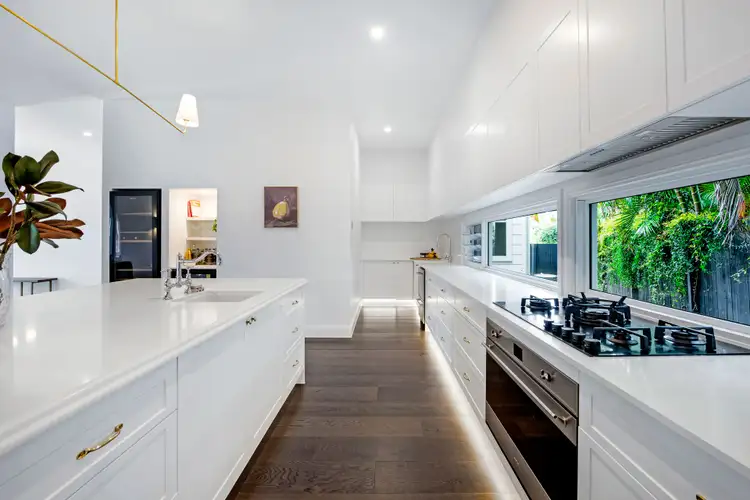 Fifth view of Homely house listing, 1 Ilkinia Avenue, Broadbeach Waters QLD 4218