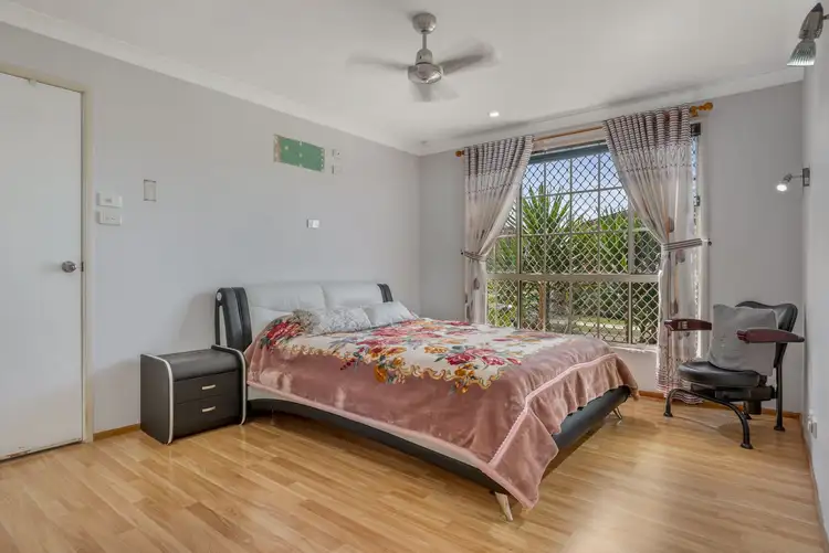 Seventh view of Homely house listing, 27 Tabletop Circuit, Horningsea Park NSW 2171