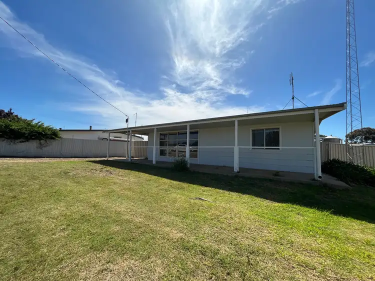 80 Coast Road