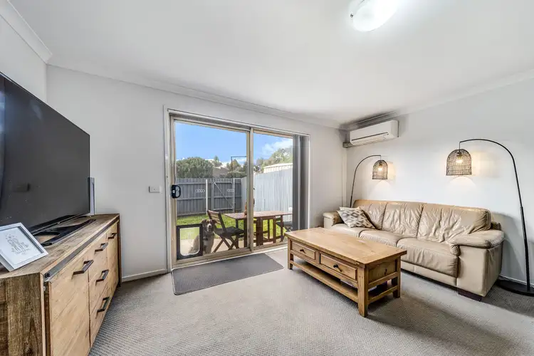 Fourth view of Homely townhouse listing, 87 Eccles Circuit, Macgregor ACT 2615