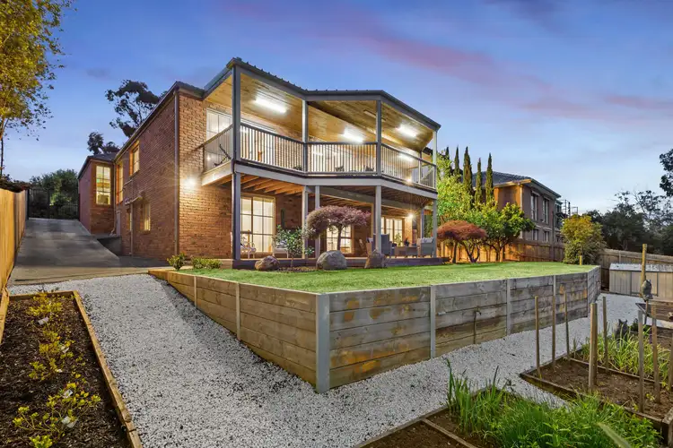 12 Oliver Court, Mulgrave VIC 3170
