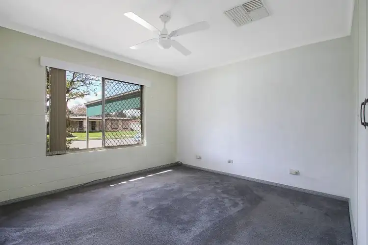 Fifth view of Homely apartment listing, 1/1 Rattray Avenue, Wodonga VIC 3690