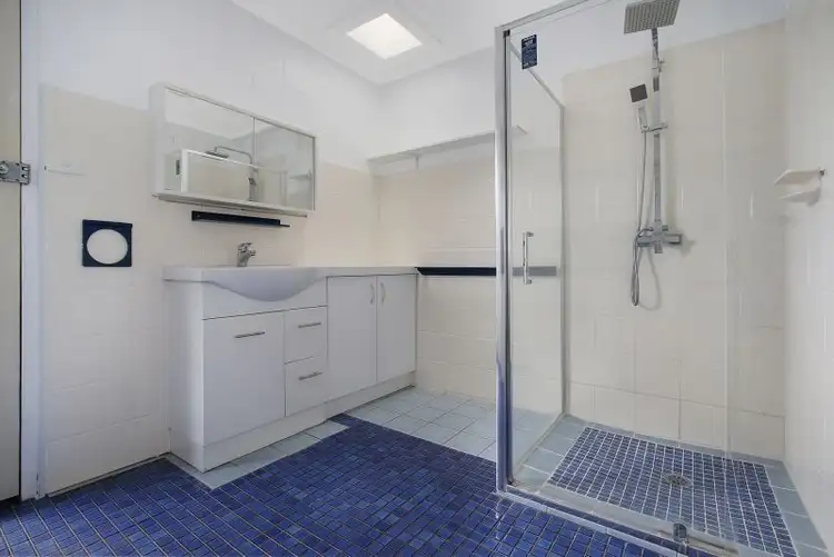 Sixth view of Homely apartment listing, 1/1 Rattray Avenue, Wodonga VIC 3690