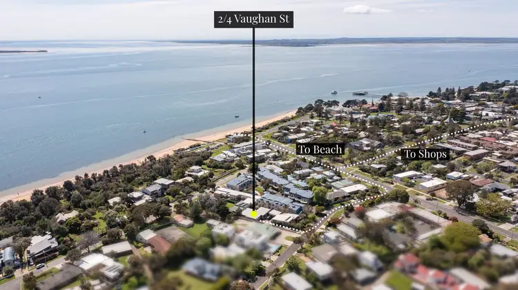 2/4 Vaughan Street, Cowes VIC 3922