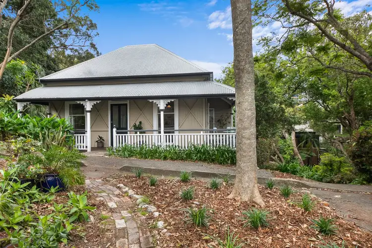 3 Derby Street, Highgate Hill QLD 4101