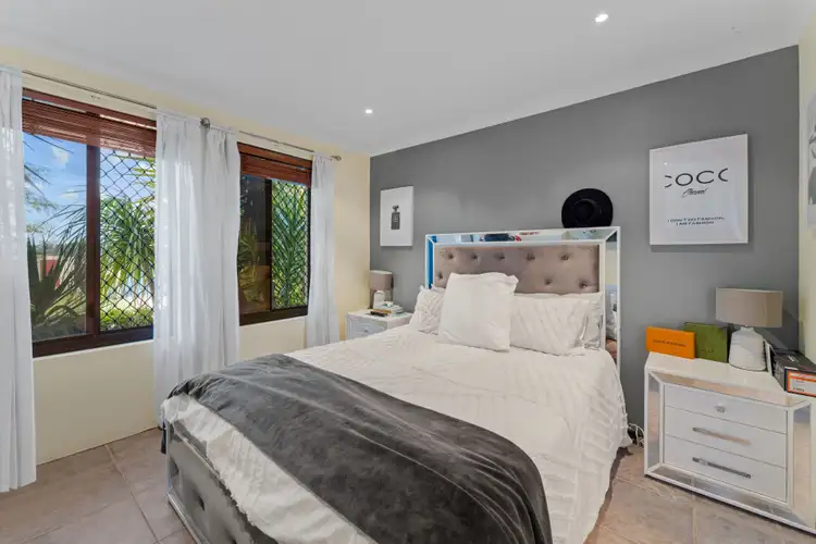 Sixth view of Homely house listing, 5 Brookeby Heights, Leda WA 6170