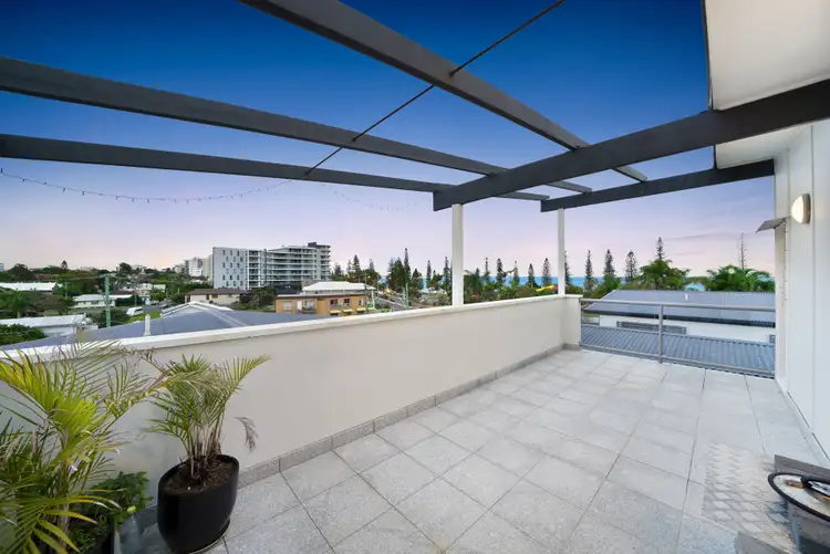 Second view of Homely unit listing, 10/3-7 MacDonnell Road, Margate QLD 4019