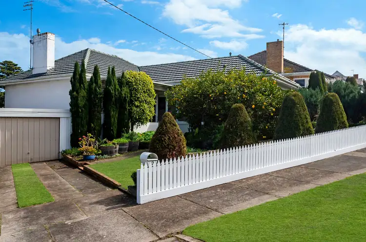 12 Walter Crescent, Warrnambool VIC 3280