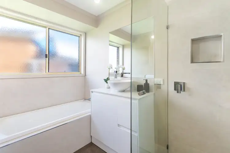Fifth view of Homely house listing, 4 Maneroo Court, Warrnambool VIC 3280
