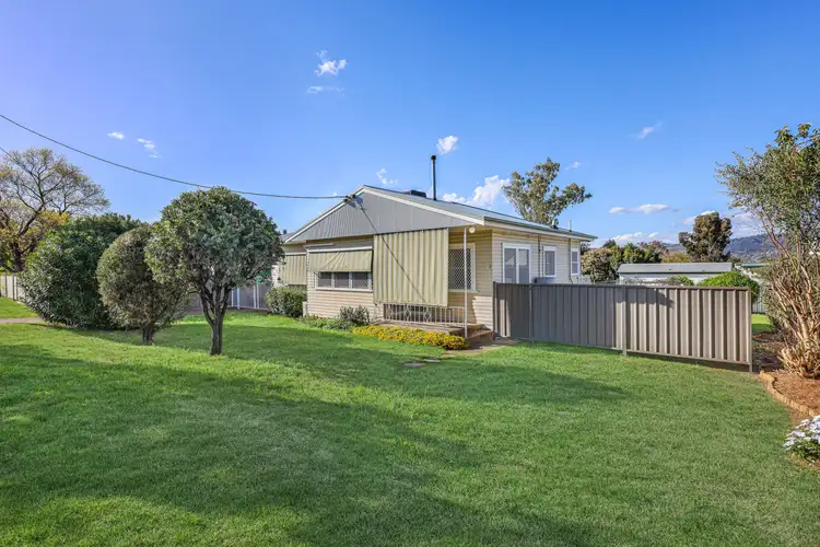 Main view of Homely house listing, 2 Central Avenue, Tamworth NSW 2340