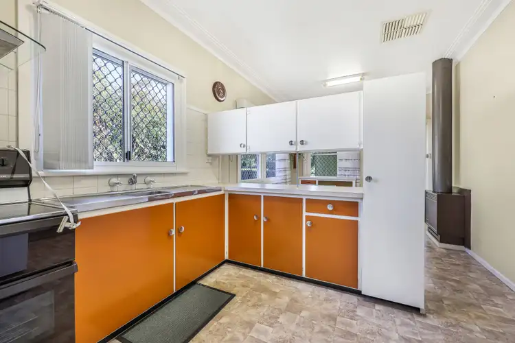 Third view of Homely house listing, 2 Central Avenue, Tamworth NSW 2340