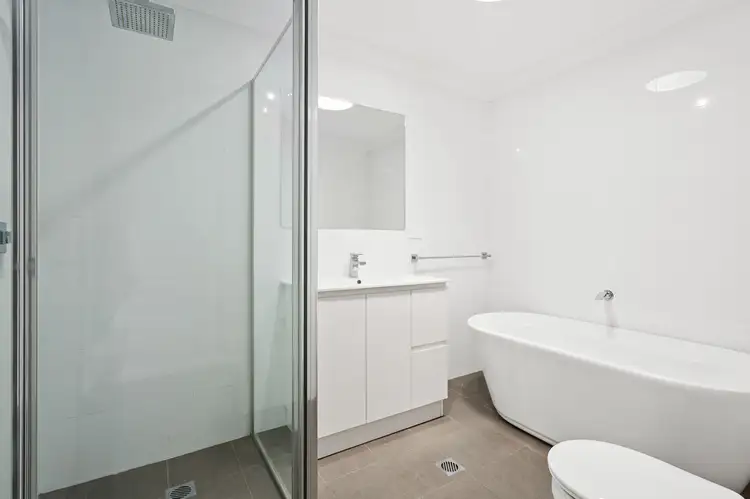 Sixth view of Homely villa listing, 2/5 Harvey Street, Warilla NSW 2528
