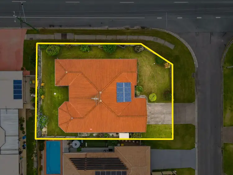 Main view of Homely house listing, 2 Topaz Court, Deception Bay QLD 4508
