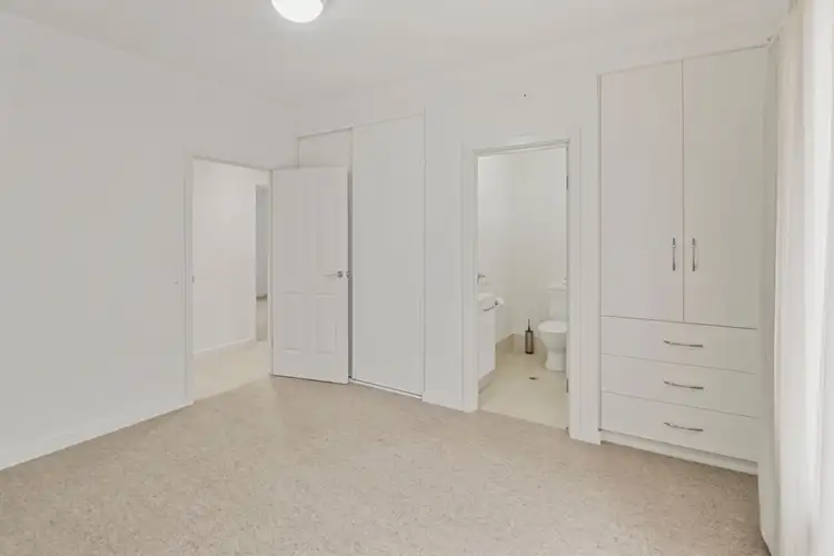 Fifth view of Homely house listing, 5b Mead Court, Renmark SA 5341