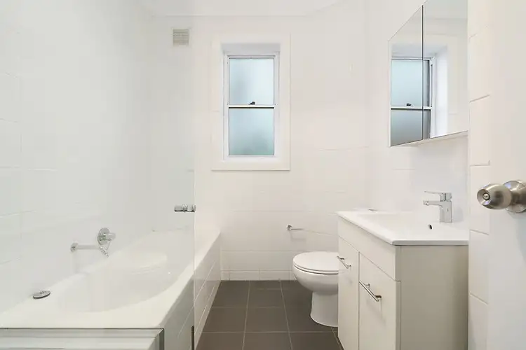 Fourth view of Homely apartment listing, 1 - 6/3 Moore Street, Bondi NSW 2026