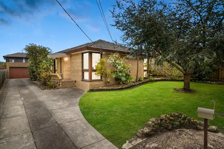 27 Rosemary Street, Chadstone VIC 3148