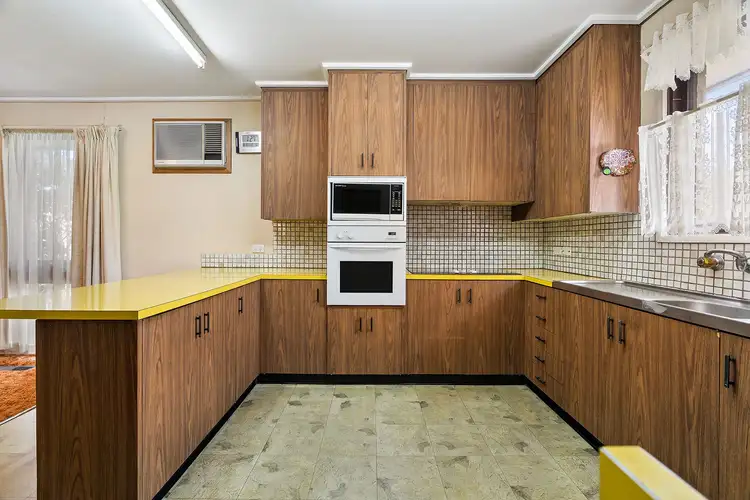 Fourth view of Homely house listing, 27 Rosemary Street, Chadstone VIC 3148