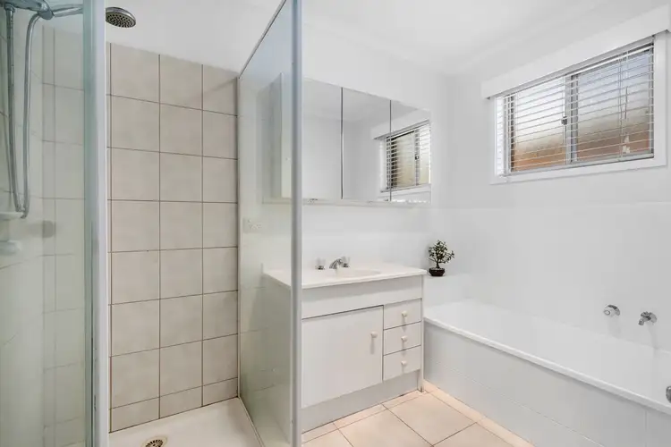 Fourth view of Homely house listing, 2/20-22 Cameron Crescent, Lara VIC 3212