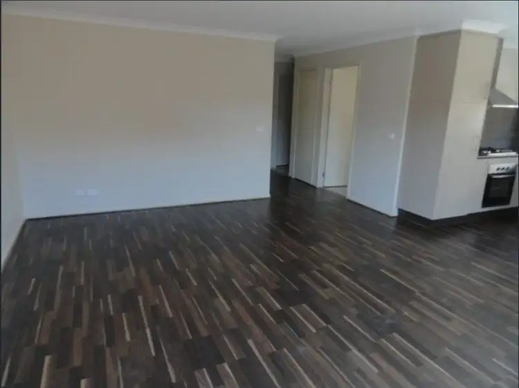 Fifth view of Homely house listing, 11 Highview Terrace, Kangaroo Flat VIC 3555