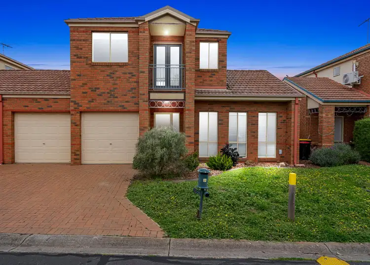 43 The Glades, Taylors Hill VIC 3037