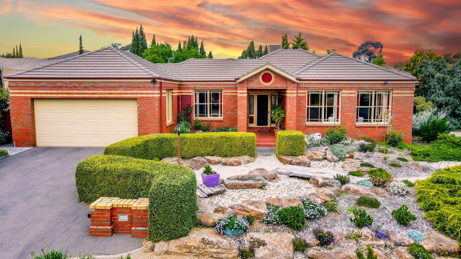 Main view of Homely house listing, 32 Mayfield Parade, Strathdale VIC 3550