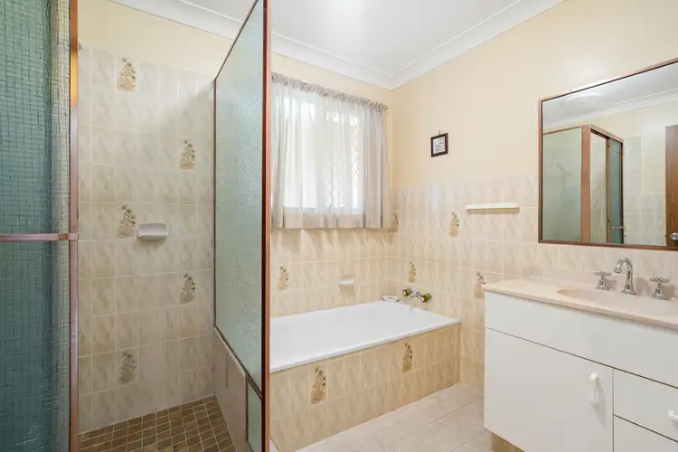 Sixth view of Homely house listing, 7 Arcadia Drive, Mermaid Waters QLD 4218