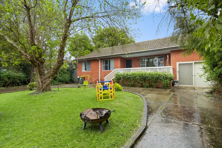 9 Tarawara Street, Bomaderry NSW 2541