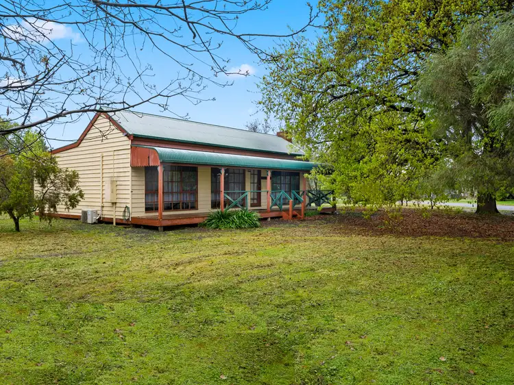14 Daisy Street, Violet Town VIC 3669