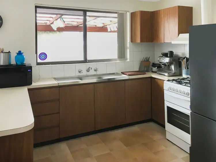 Fourth view of Homely unit listing, 2/4 Beaufort Road, Yakamia WA 6330