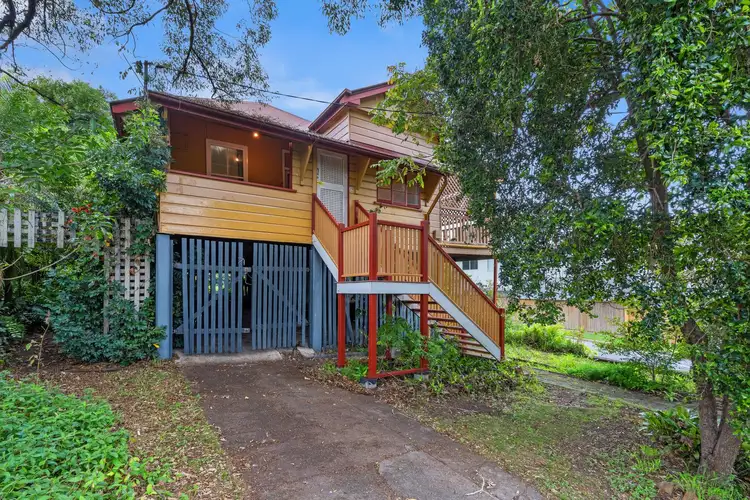 26 Clara Street, Annerley QLD 4103