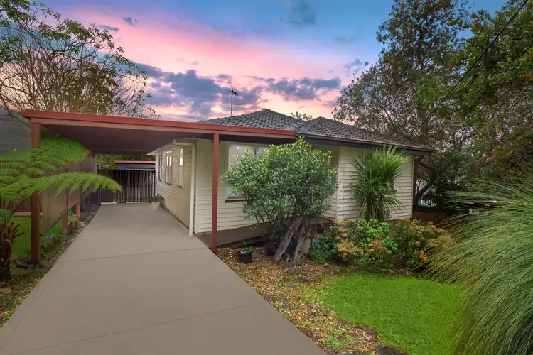 4 Huon Place, Springfield NSW 2250