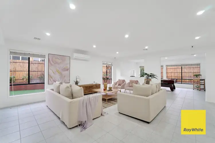 1 Rose Grange Boulevard, Tarneit VIC 3029