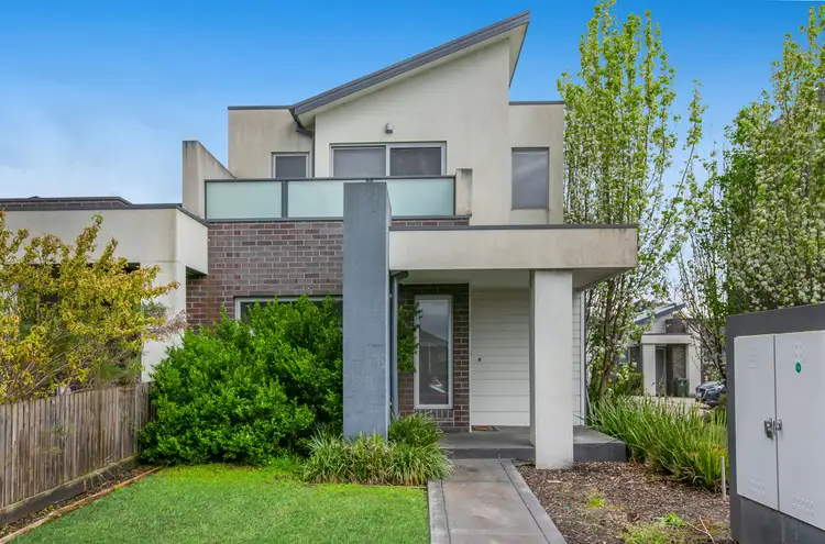 2/97-99 Whitelaw Street, Reservoir VIC 3073