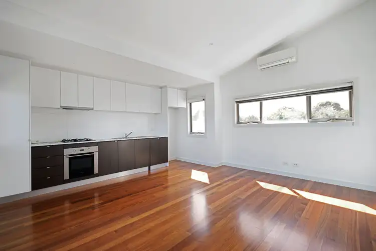 Fourth view of Homely townhouse listing, 2/97-99 Whitelaw Street, Reservoir VIC 3073