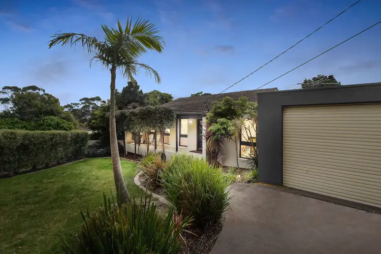 4 Kim Close, Frankston South VIC 3199