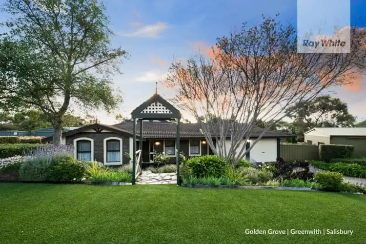 23 Gully Drive, Gulfview Heights SA 5096