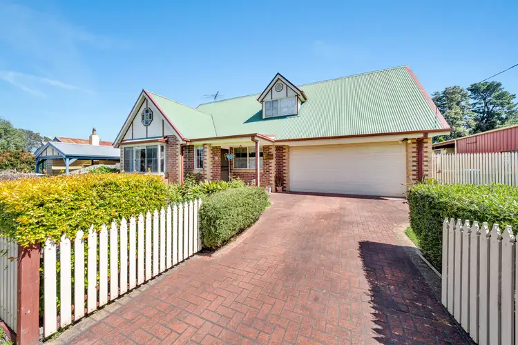 48 Derham Street, Pearcedale VIC 3912