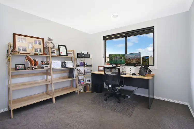 Fifth view of Homely house listing, 6 Brunswick Court, West Wodonga VIC 3690