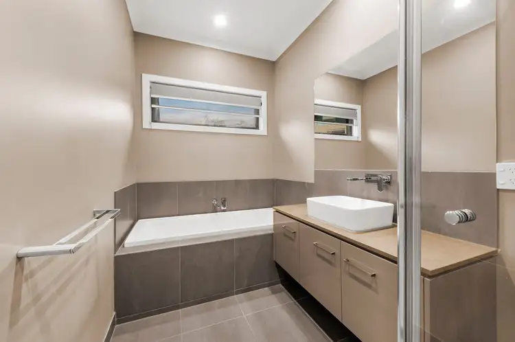 Sixth view of Homely house listing, 5 Haversack Court, Diamond Creek VIC 3089