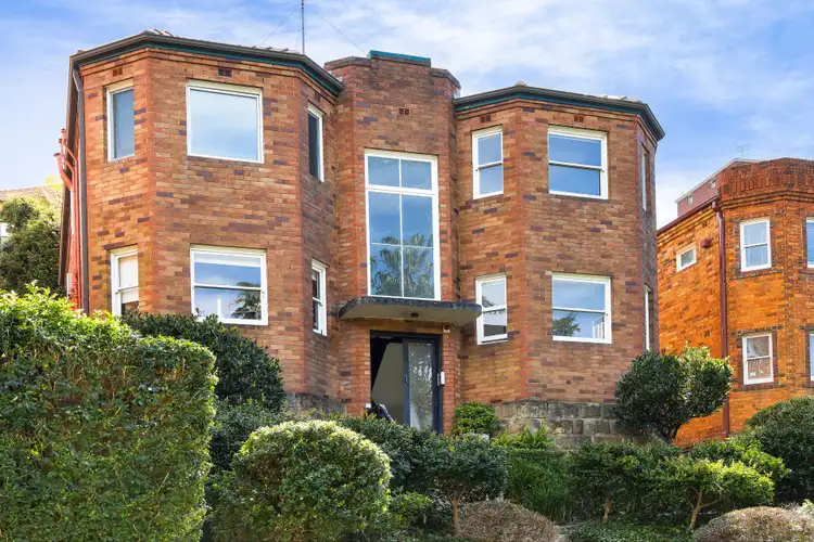 Second view of Homely apartment listing, 3/6 Bradly Avenue, Kirribilli NSW 2061