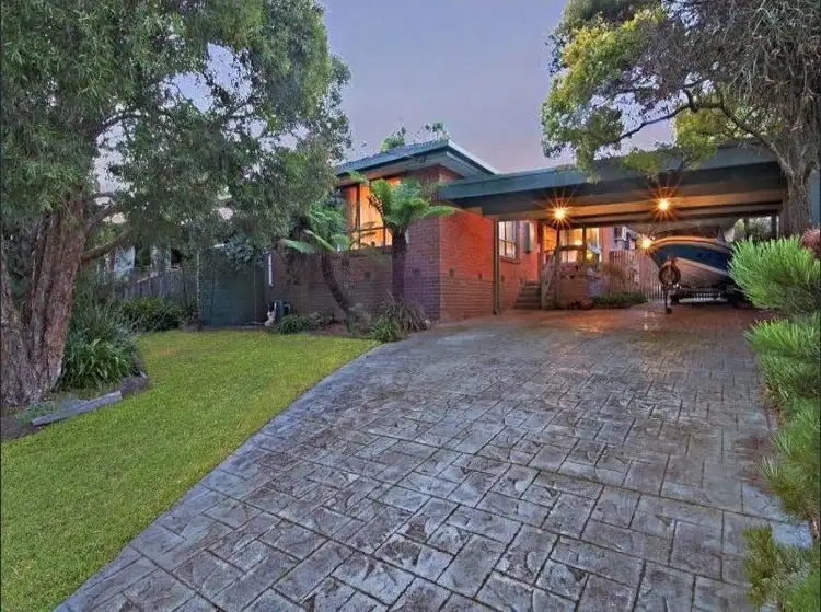 79 Begonia Avenue, Bayswater VIC 3153