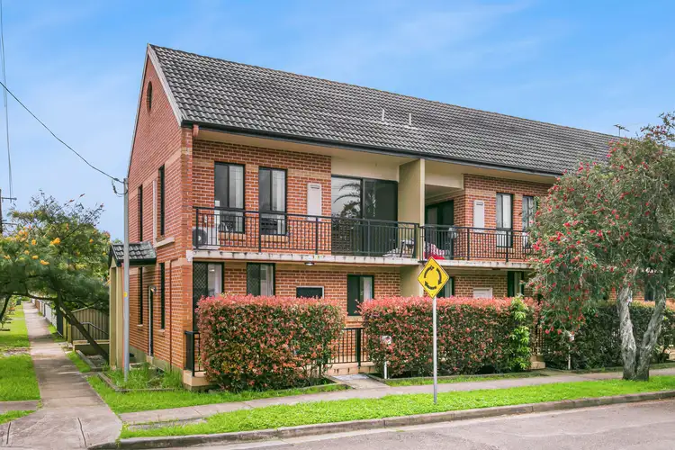 1/9 Gray Street, Granville NSW 2142