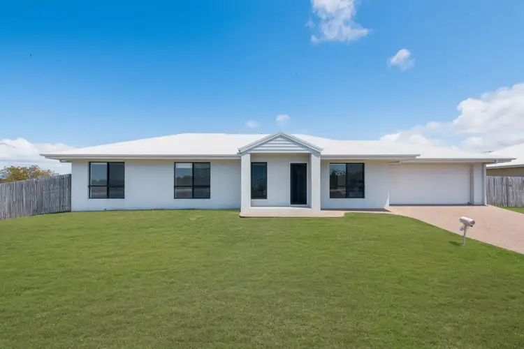 7 Exeter Way, Mount Low QLD 4818