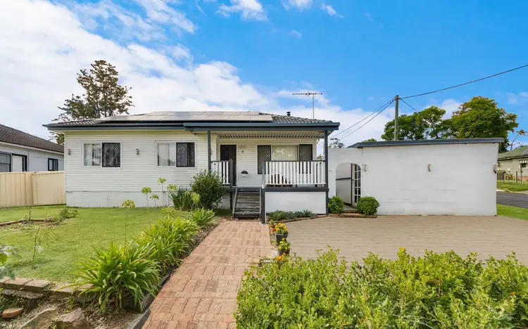 6 Yennora Street, Campbelltown NSW 2560