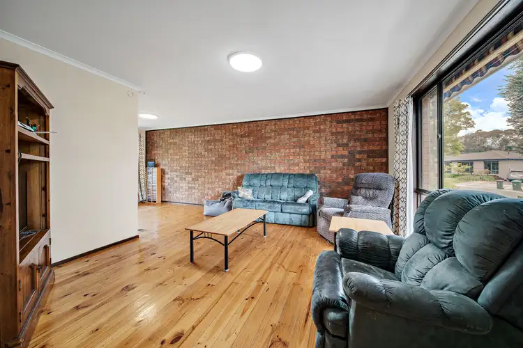 Fourth view of Homely house listing, 10 Farrelly Close, Oxley ACT 2903