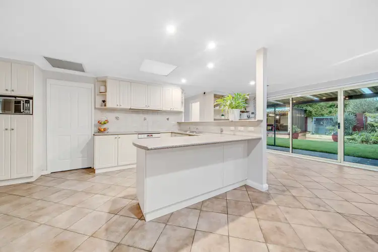 Fifth view of Homely house listing, 2 Hurry Place, Chisholm ACT 2905