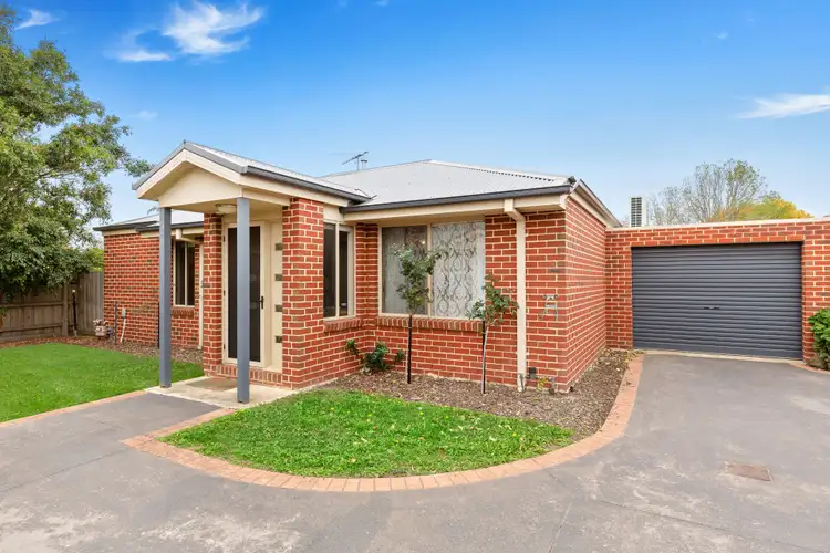 Main view of Homely unit listing, 4/31 Rogers Street, Pakenham VIC 3810