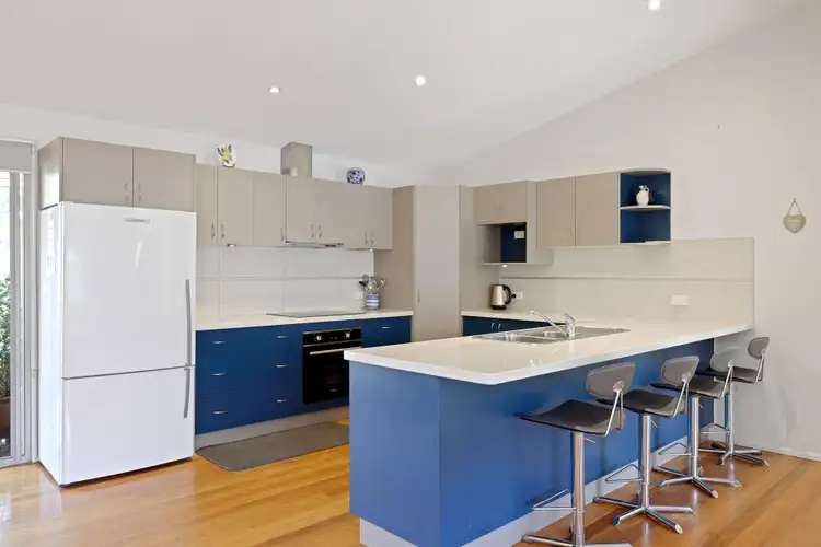 Fifth view of Homely house listing, 6 Robwood Court, Silverleaves VIC 3922