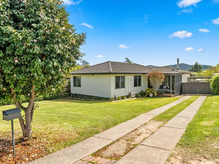 Second view of Homely house listing, 11 Woodside Court, Myrtleford VIC 3737