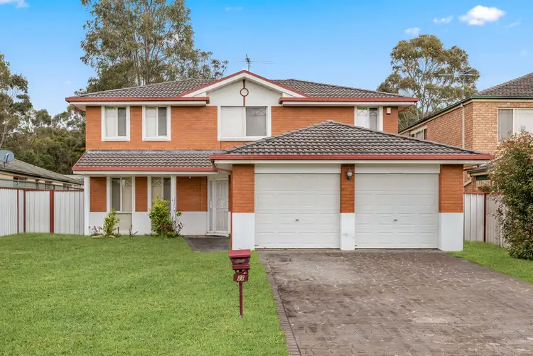 33 Lysander Avenue, Rosemeadow NSW 2560